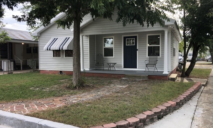 Biloxi House | Coastal Retreat: 10/10 Guest Rated Near the Beach