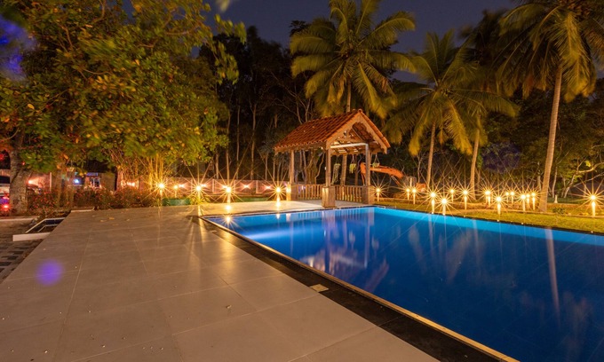 Dambulla Hotel | Discover Elysia Sigiriya Hotel with Pool & Family Amenities