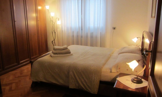 Dreznik Grad Apartment | Prime Location Emanuela Apartments with Breakfast & Kitchen