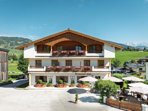 Embach House | Discover Embacherhof: Oceanfront Escape with Top Amenities