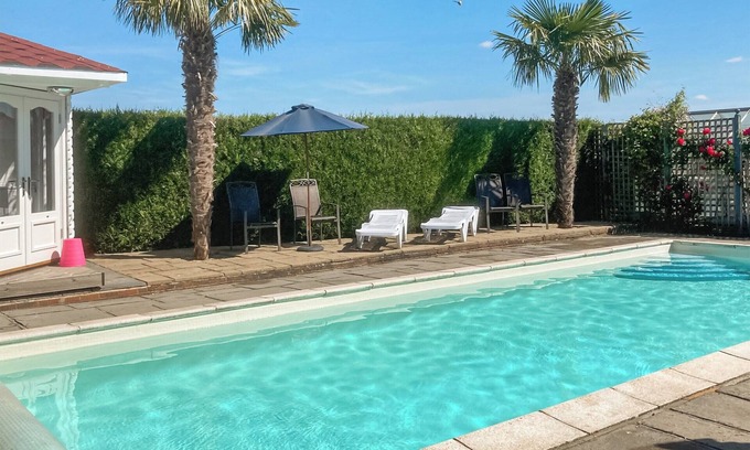 Halstead Cottage | Relax and Discover at Havre De Calme: Oceanfront Bliss