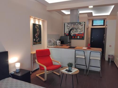 Oborishte Apartment | Ideal Family Stay at Embassy Apartment - Guest Rated 9.4
