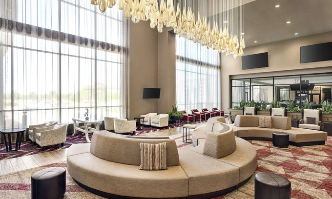 Round Rock Hotel | Eco-Friendly Getaway at Embassy Suites by Hilton Round Rock