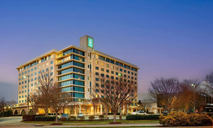 Coliseum Central Hotel | Eco-Friendly Embassy Suites by Hilton Hampton Convention Center