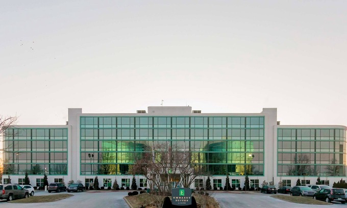 Lexington Hotel | Guest Rated: Embassy Suites by Hilton Lexington Green