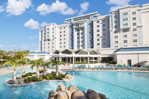 Villas del Palmar Sur Resort | Relax at Embassy Suites by Hilton San Juan - Hotel & Casino