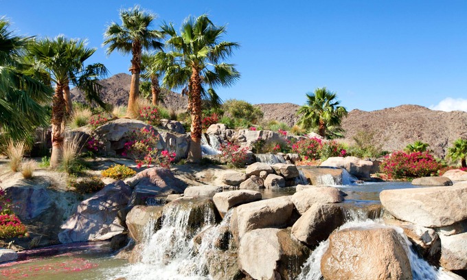 Village Hotel | Relax at Embassy Suites La Quinta Hotel & Spa with Top Amenities