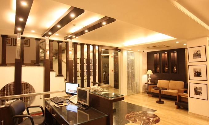 New Friends Colony Hotel | Convenient Stay at Emblem Hotel, New Friends Colony