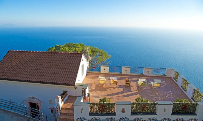 San Michele Apartment | Emerald Apartment with Panoramic Sea View on Amalfi Coast