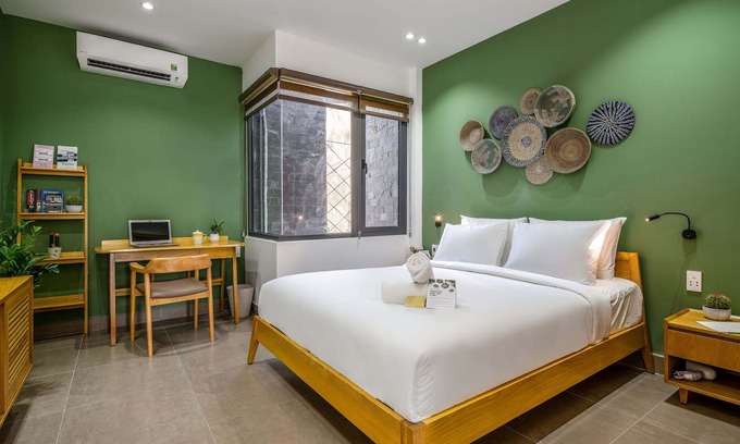 Tho Quang Beach House | Budget-Friendly Emerald House with Family and Kitchen Amenities