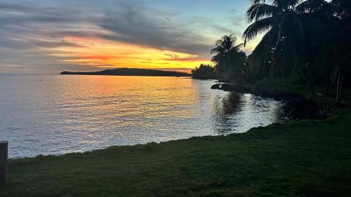 Corn Island Hotel | Experience Paradise at Emerald Luxe Suites with Ocean Views
