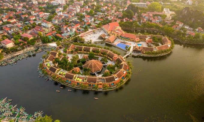 Hoa Lu Resort | Discover Emeralda Resort Tam Cốc: 5-Star Paradise Awaits