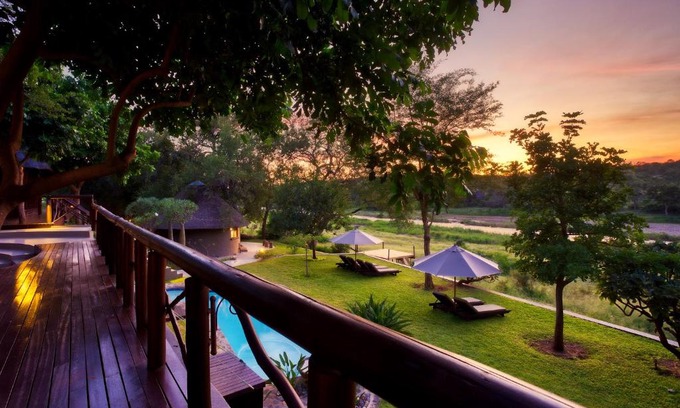 Maruleng Cabin | Emhosheni River Lodge: Guest Rated 9.4 with Ocean View
