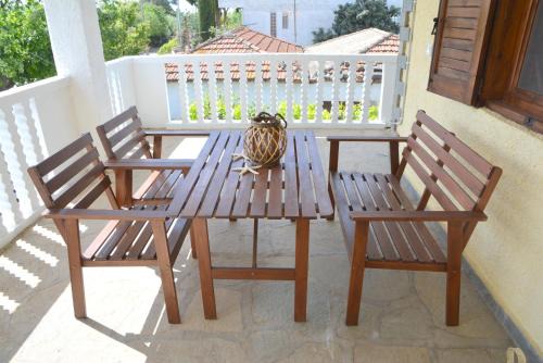 Sozopolis Apartment | Emmanuel's Summer House: Guest Rated 9.8, Child Friendly Retreat