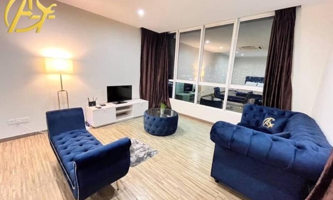 Danau Kota Apartment | Elegant Emperium Suite with KLCC Lake View & Pool Access