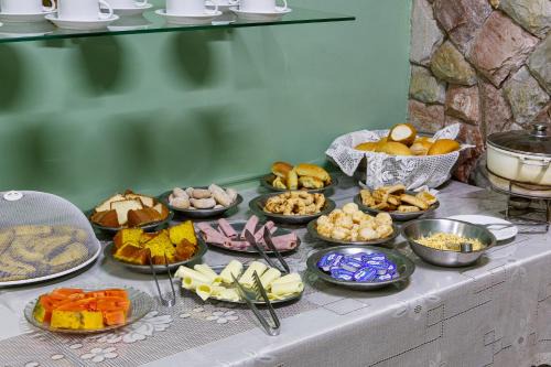 Congonhas Hotel | Pet-Friendly EMS Hotel with Family Amenities and Great Reviews
