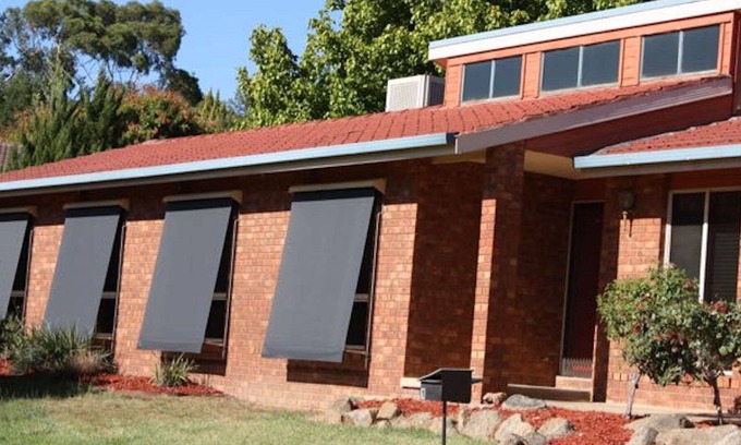 Kooringal House | Emu Place - Comfortable, Quiet and Inviting