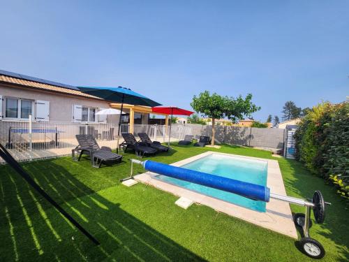 Joyeuse House | Experience L'Odyssée Gîte with Private Pool and Ocean View