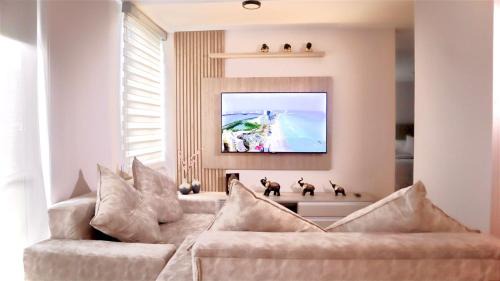 Pereira Apartment | Scenic Oceanfront Apartment with Breathtaking Views