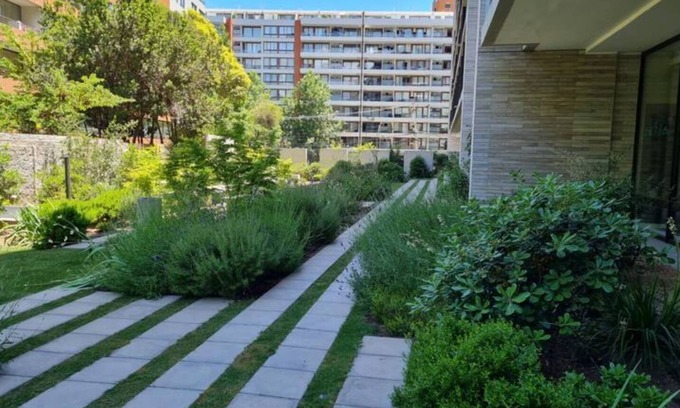 Las Condes Apartment | Inviting Apartment with Parking for Family Getaways