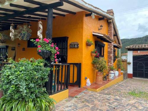 Sogamoso House | Encanto Rural Cabaña Familiar en Sogamoso