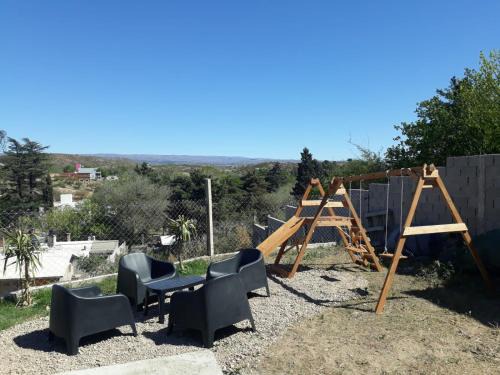 Villa Carlos Paz House | Discover Encanto Serrano: Pet-Friendly Oceanfront Retreat