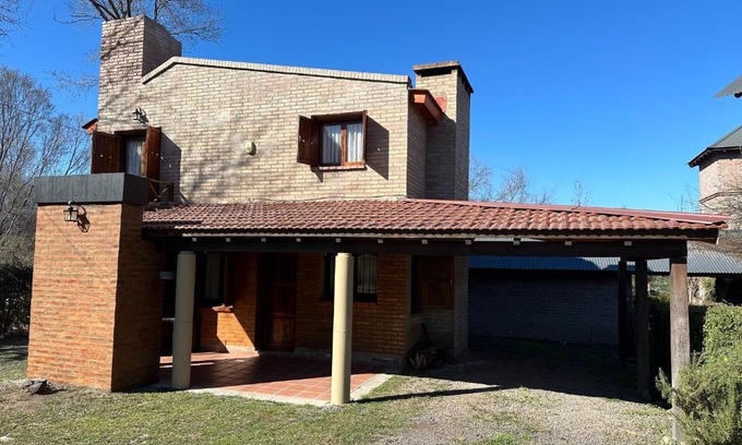 Santa Rosa de Calamuchita House | Discover Encantos del Valle - Family and Pet Friendly Stay