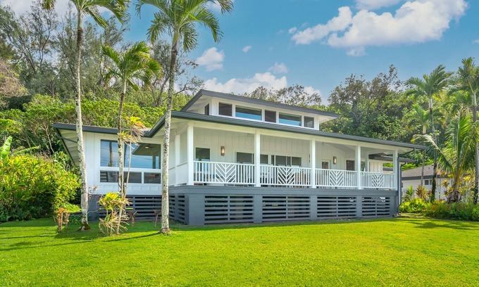 Kilauea House | Experience Enchanted Beachfront Home with Ocean View