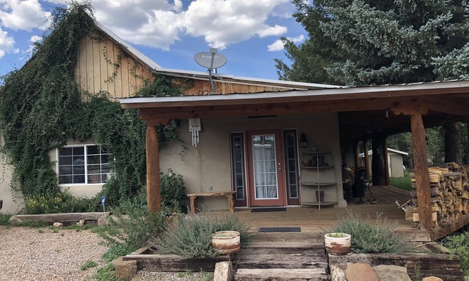 Holman Cabin | Discover Enchanted Circle Lodge: Cozy Stay in Holman