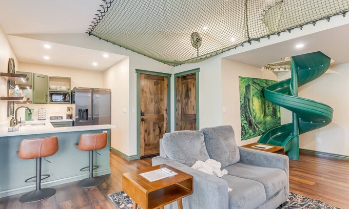 Kalispell Bed & Breakfast | Enchanted Forest Suite