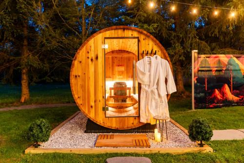 Pocono Summit Villa | Enchanted Villa