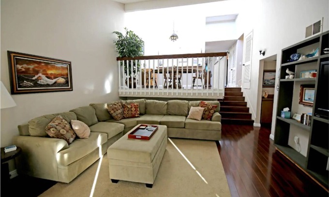 Leucadia House | Beachfront Encinitas Townhome with Private Access & Pool