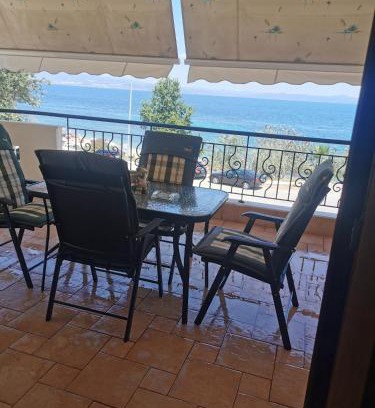 Fourka Apartment | Endless blue apartment kassandra