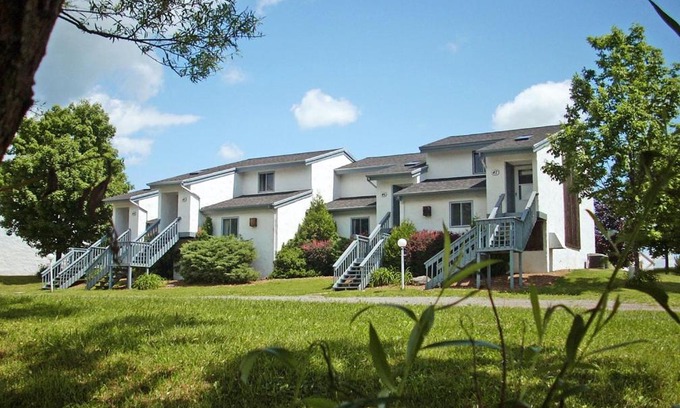 Union Dale Apartment | Explore Endless Mountain Resort: Pet-Friendly Retreat Awaits