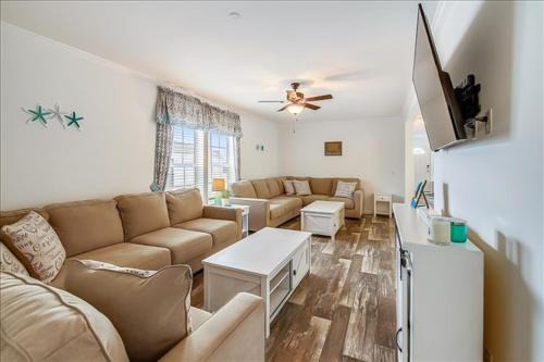 Montego Bay House | Endless Summer: Top-Rated Retreat with Pool & Family Fun