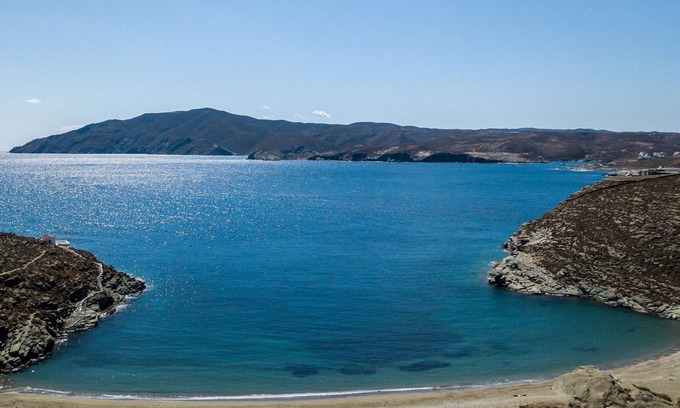Kithnos Villa | Beachfront Eneos Kythnos Villas with Ocean View Amenities