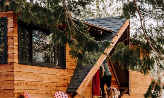 Green Valley Lake Cabin | Cozy Engel's Nest: Guest Rated 9.6 with Family-Friendly Amenities