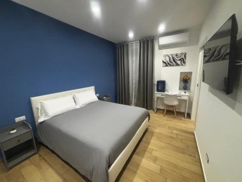 Fuorigrotta Bed & Breakfast | Engi Rooms - Marino