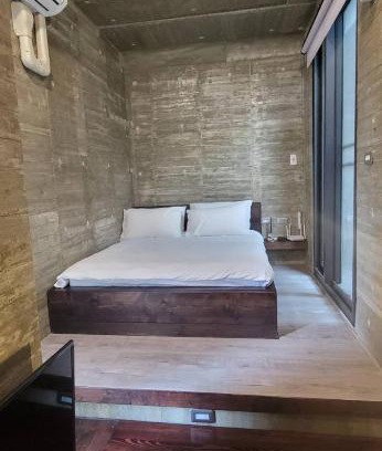 Huxi House | Oceanfront Enishi Resort Villa with Pool & Spa Amenities