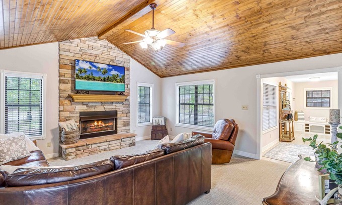 Holly Lake Ranch House | Explore Nature's Oasis with Pool and Ocean Views at Holly Lake