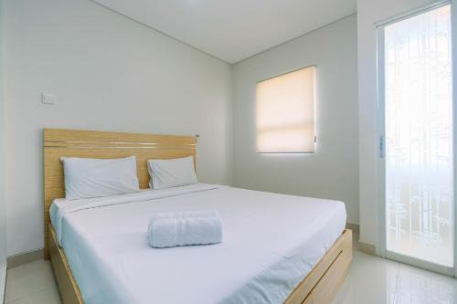 Pondokcina Apartment | Comfortable 1BR Apartment at Atlanta Residence with Pool
