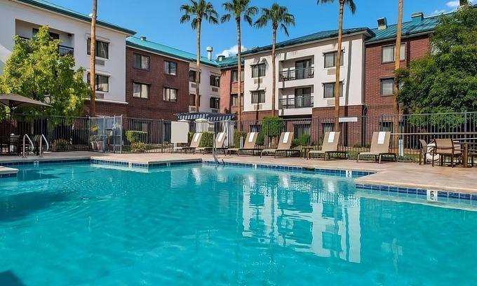 Tempe Hotel | Relaxing Getaway: Pet-Friendly Stay with Pool & Spa Access