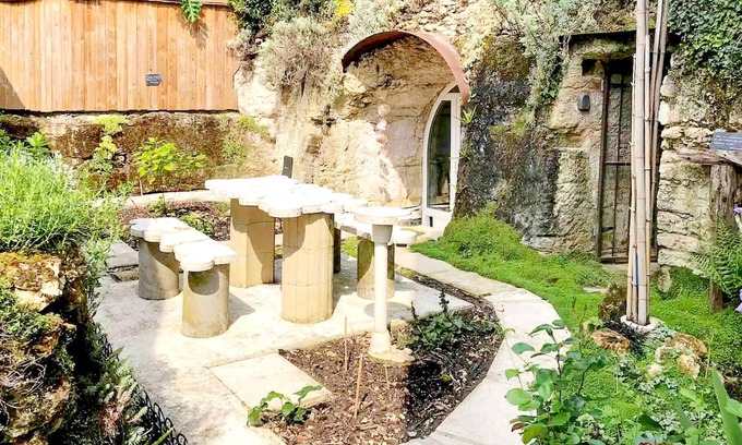 Chissay-en-Touraine House | Relaxing Stay in a Unique Troglodyte House with Spa