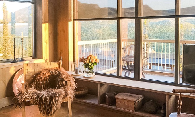 Atra Apartment | Relaxing Mountain Retreat: Hike and Unwind at Gaustablikk