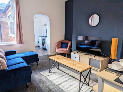 South Shields Apartment | Perfect Family Retreat: 3 BR for Friends and Loved Ones