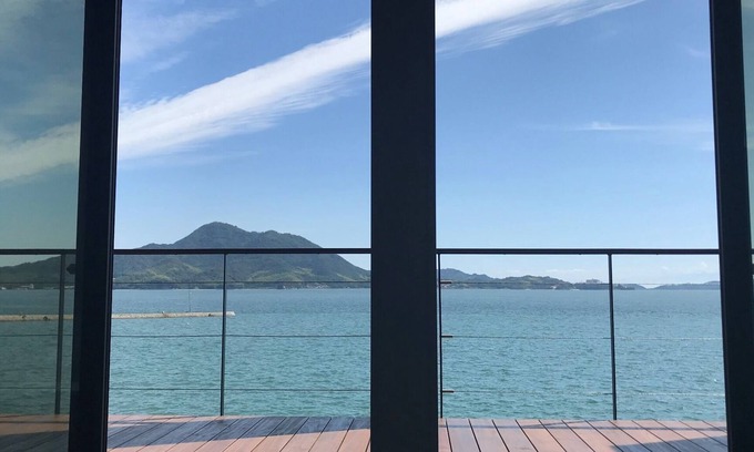 Ochi-gun House | Unwind at Oceanfront Retreat in Onomichi, Hiroshima