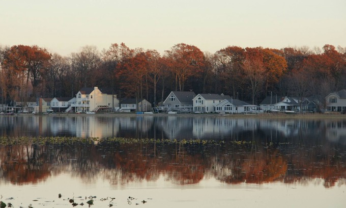 Wolcottville House | Experience Breathtaking Views & Fireside Chats on the Lawn