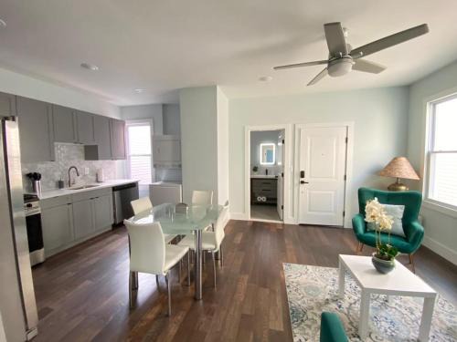 Jersey City Apartment | Explore Manhattan from Pet-Friendly Jersey City Hotel