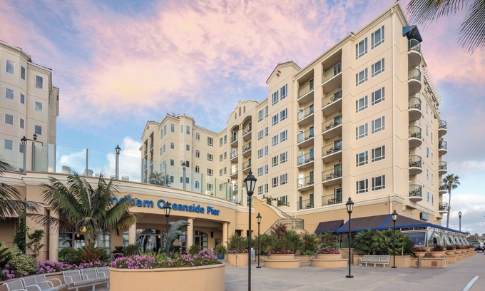Townsite Resort | Relax at Our Downtown Oceanside Resort with Top Amenities