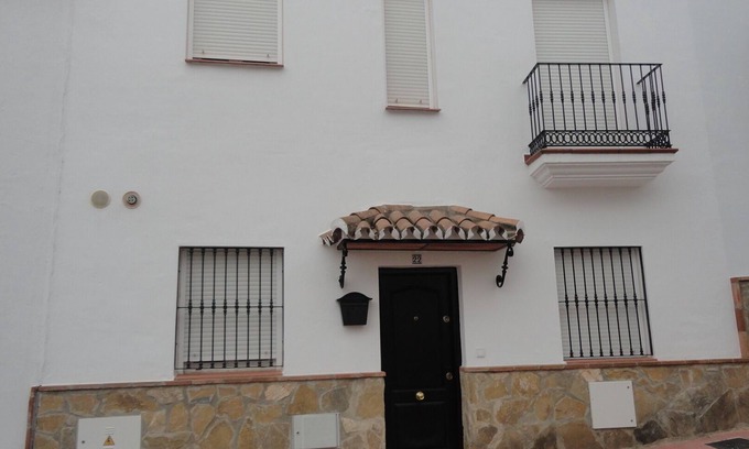 Montejaque House | Relax in Our Quiet Oasis with Private Pool & Family Amenities